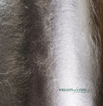 A booklet of 6ct Loose White Goldleaf which contains 25 leaves. For use in gilding, monumental works, restoration and and art.