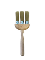 3 Ring Synthetic Jamb Duster