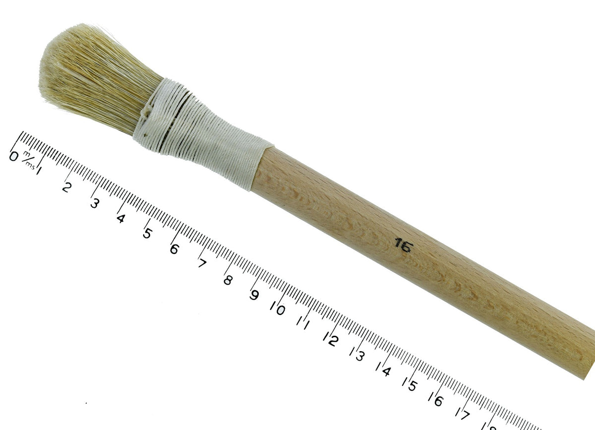 No.16 Short Gesso Brush, Stringbound